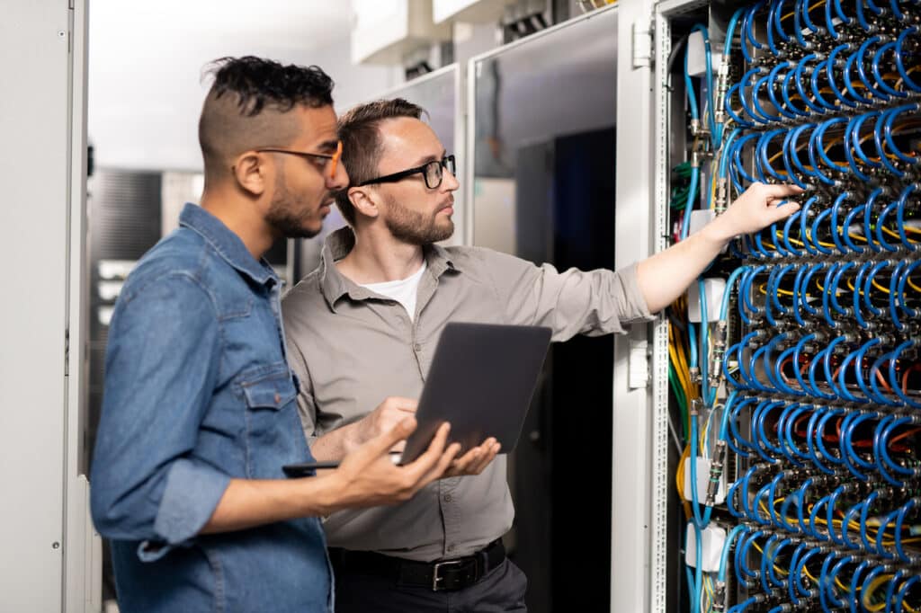 IT support provider in Asheville troubleshooting network